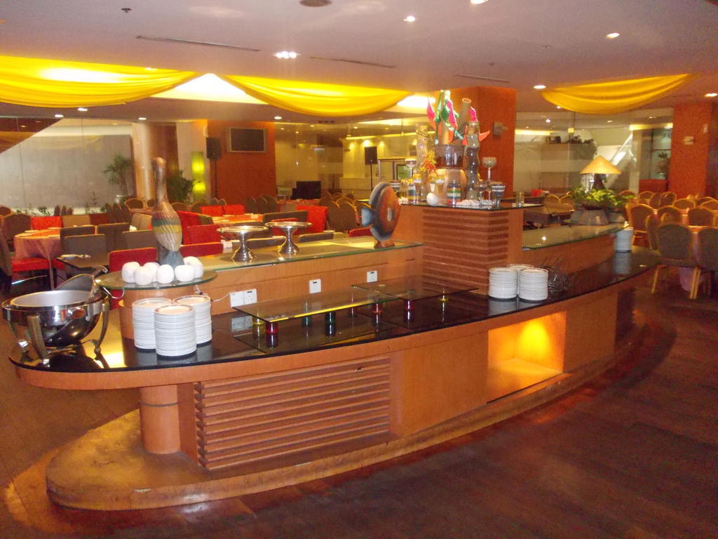 Hotel Quality Shah Alam Exterior foto