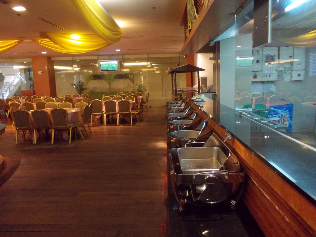 Hotel Quality Shah Alam Exterior foto